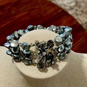 Grey Pearl bracelet with crystal clasp